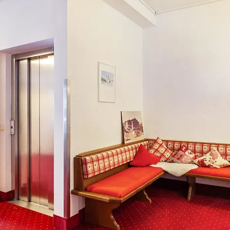 Haus Excelsior 13 *